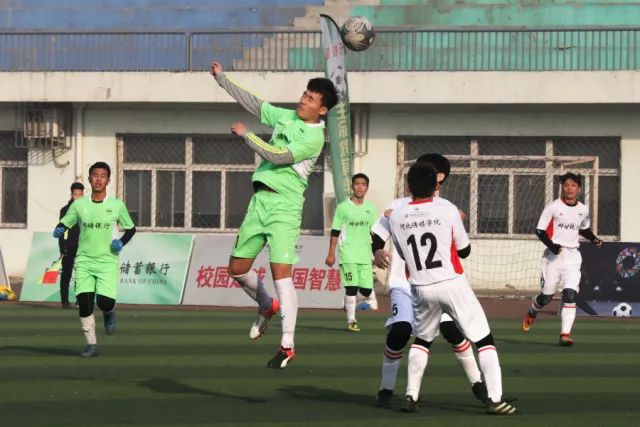 埃因霍温卖人榜:赛巴里、洛萨诺居首 加克波、马杜埃凯、德佩在列